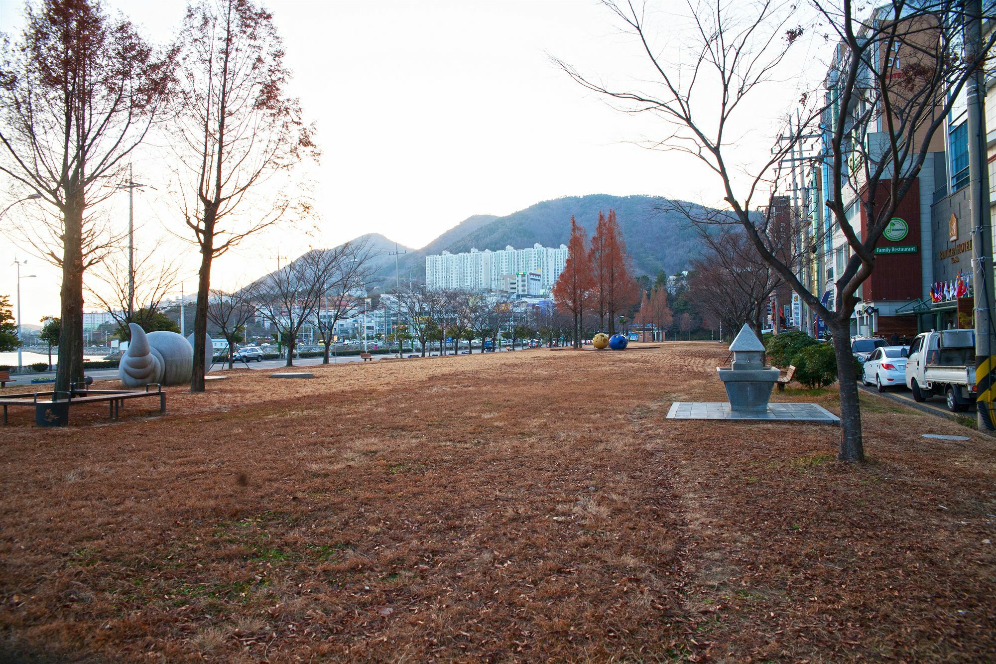 B&Beach Tourist Hotel Yeosu Esterno foto